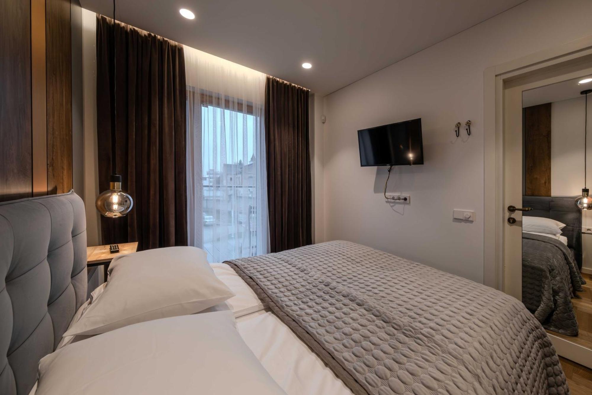 King Mindaugas Apartments Каунас Экстерьер фото
