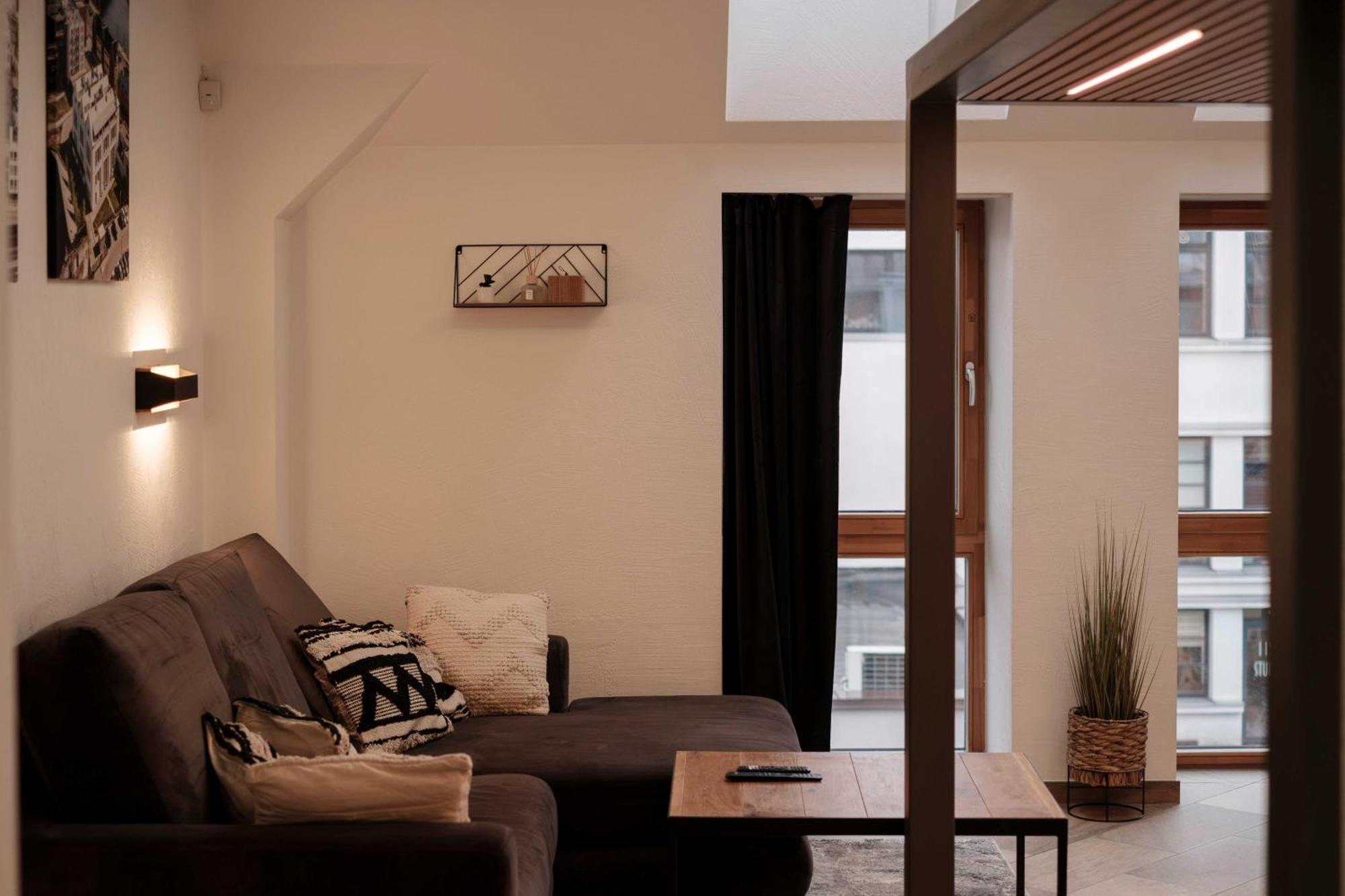 King Mindaugas Apartments Каунас Экстерьер фото